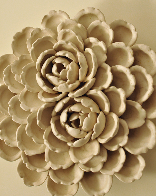 #color_ivory