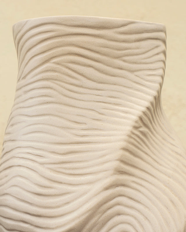 #color_ivory